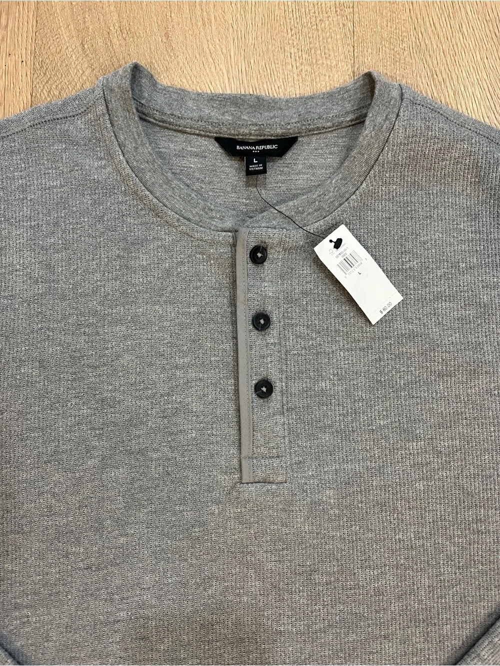 Banana Republic Men’s Size L Grey Waffle Knit Henley Pullover Long Sleeve Shirt